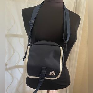 Eastsport Crossbody Bag/Fanny Pack